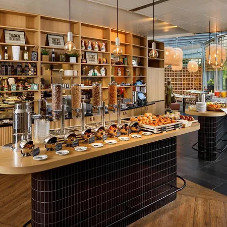 Ξενοδοχείο Alpha By Fassbind 4*