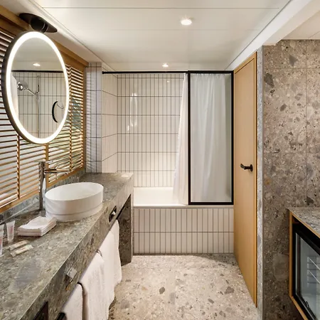 Ξενοδοχείο Alpha By Fassbind 4*