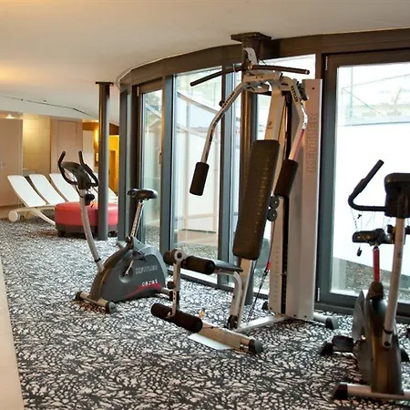 Ξενοδοχείο Alpha By Fassbind 4*